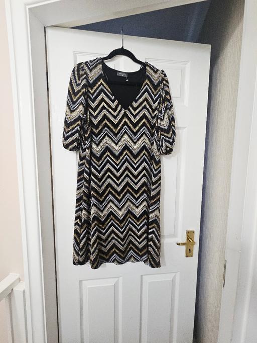 Buy & Sell Newton Doncaster - Photos for Shimmer dress, very generous size 14.New