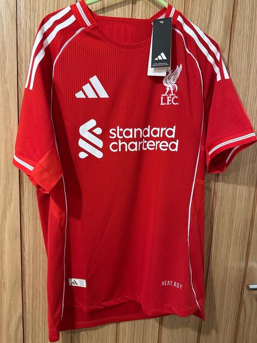Buy & Sell Birstall Charnwood - Photos for Liverpool Training Top