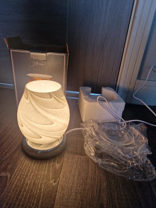 Buy & Sell Scholes Rotherham - Photos for New L grey oil lamp & oil