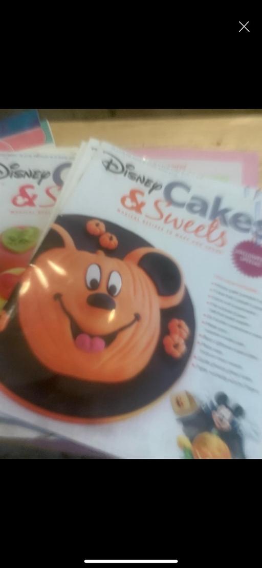 Buy & Sell Edgbaston Birmingham - Photos for Cupcake stand and baking magazines