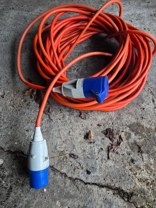 Buy & Sell Ferrybridge Wakefield - Photos for 240 cable