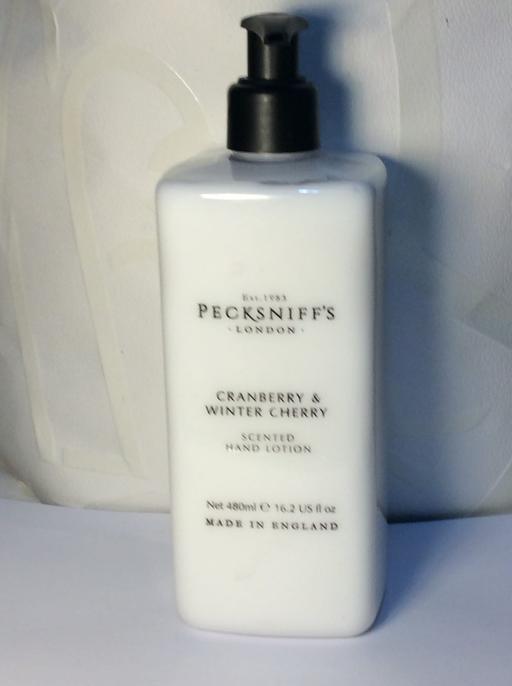 Buy & Sell Streatham South West London - Photos for Pecksniffs Scented Lotion 480ml