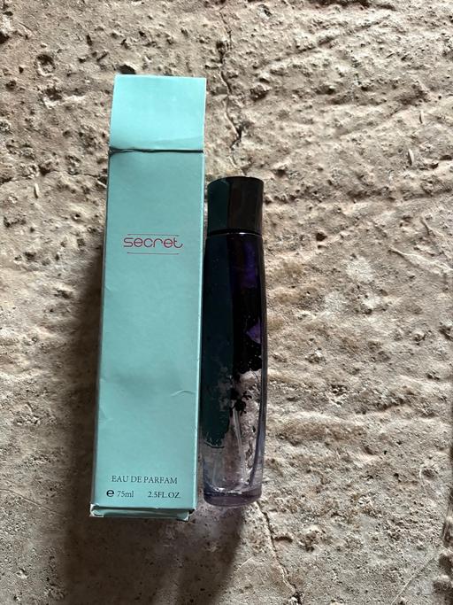 Buy & Sell Harpurhey Manchester - Photos for Ladies perfume 75ml