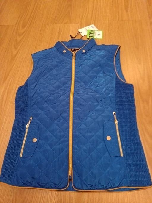 Buy & Sell Peckham South East London - Photos for women's gilet size 12 bnwt