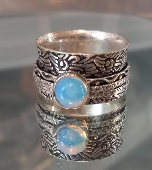 Buy & Sell Thatto Heath Saint Helens - Photos for sterling silver opalescent stone spinner ring