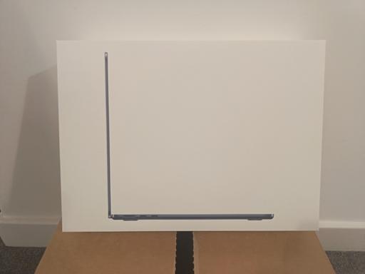 Buy & Sell Barking Barking and Dagenham - Photos for MacBook Air 13