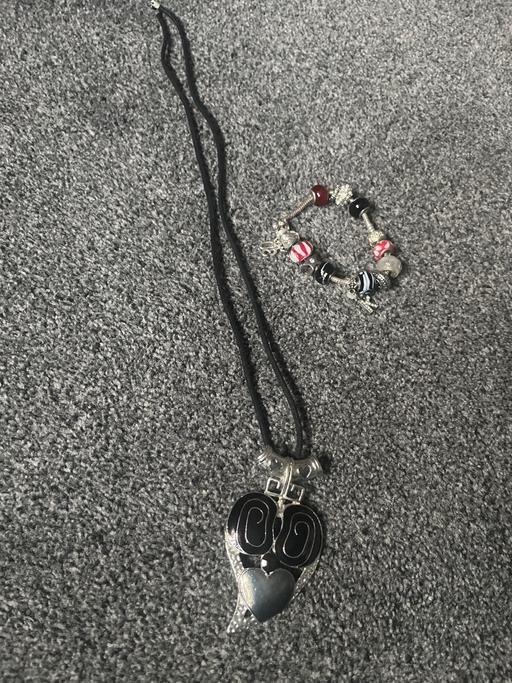 Buy & Sell Cadeby Doncaster - Photos for Long necklace and bangle bargain
