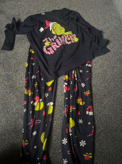 Buy & Sell Conisbrough Doncaster - Photos for Grinch age 12 years set