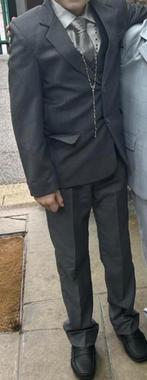 Buy & Sell Moorfields Liverpool - Photos for communion 5 peice suit