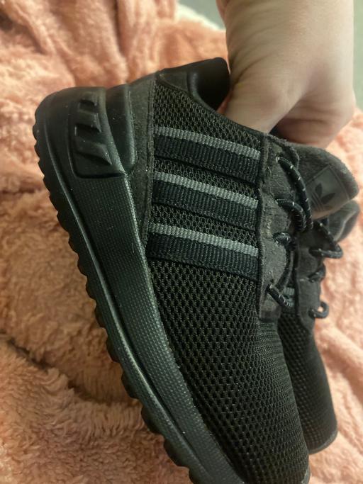 Buy & Sell Woodsetton Dudley - Photos for Black adidas toddler trainers