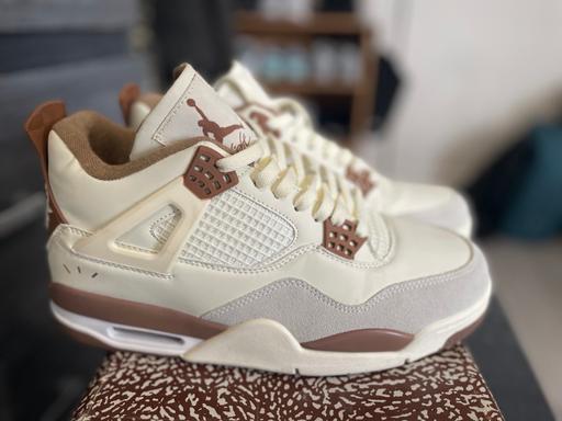 Buy & Sell Old Swan Liverpool - Photos for Jordan 4 retro GS
