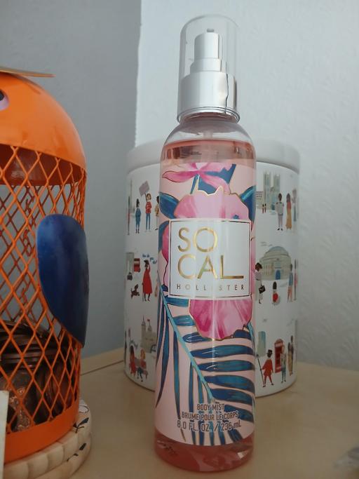 Buy & Sell Radcliffe Bury - Photos for Body Mist Sprayed Once