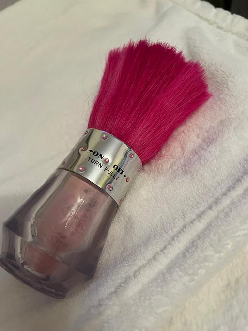 Buy & Sell Easington Lane Sunderland - Photos for Body Scented Powder ( New )