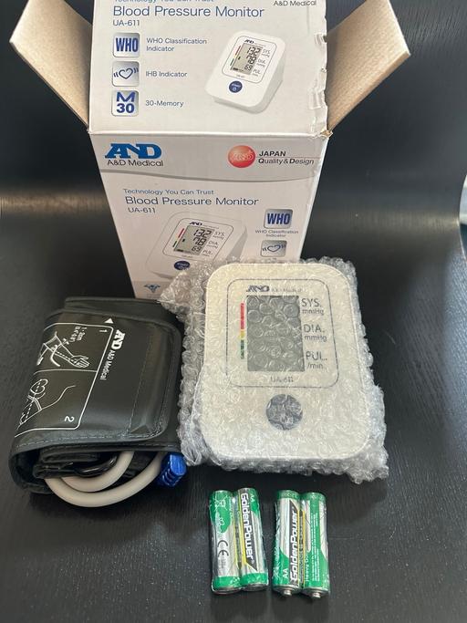 Buy & Sell Sudbury North West London - Photos for Blood pressure monitor