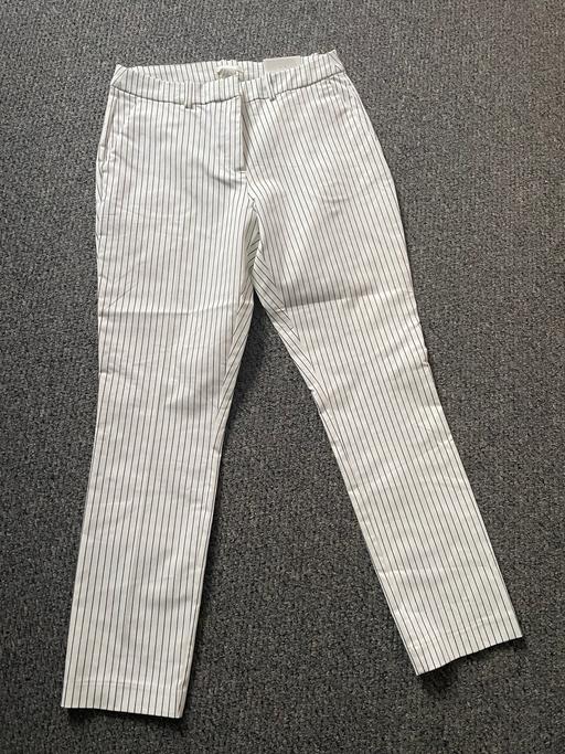 Buy & Sell Sefton Park Liverpool - Photos for H&M white pinstripe trousers size 16
