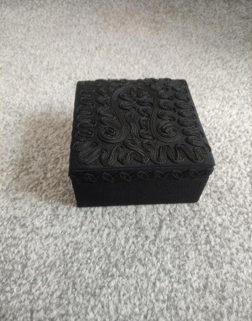 Buy & Sell Grafton Street Industrial Estate West Northamptonshire - Photos for Black jewellery box