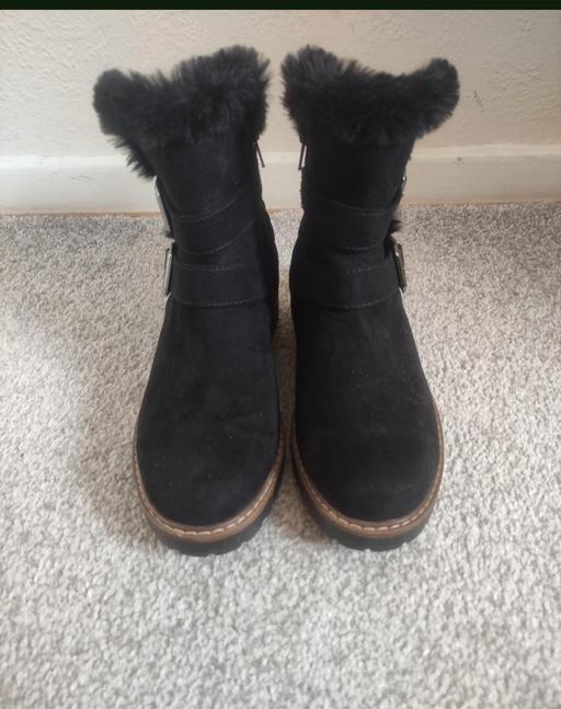 Buy & Sell Grafton Street Industrial Estate West Northamptonshire - Photos for New ladies boots