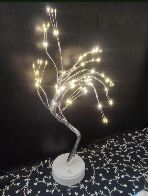 Buy & Sell Grafton Street Industrial Estate West Northamptonshire - Photos for Decorative led shimmer tree