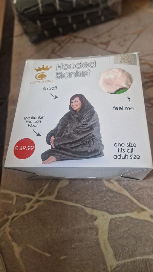 Buy & Sell Norman Cross Huntingdonshire - Photos for Premium Quality Hoodie Blanket