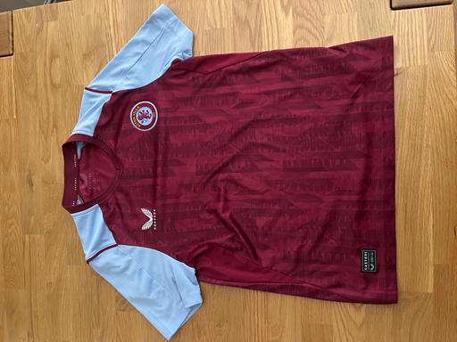 Buy & Sell Hasbury Dudley - Photos for Children’s junior large Aston Villa shirt