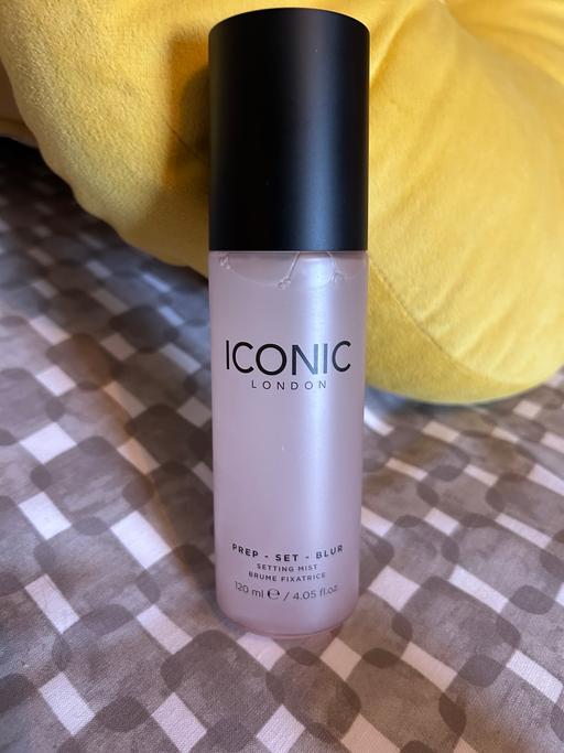 Buy & Sell Burbage Hinckley and Bosworth - Photos for Revolution iconic set spray elf cream