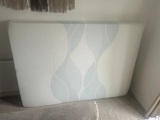 Buy & Sell Grahame Park North West London - Photos for Double sized mattress memory foam