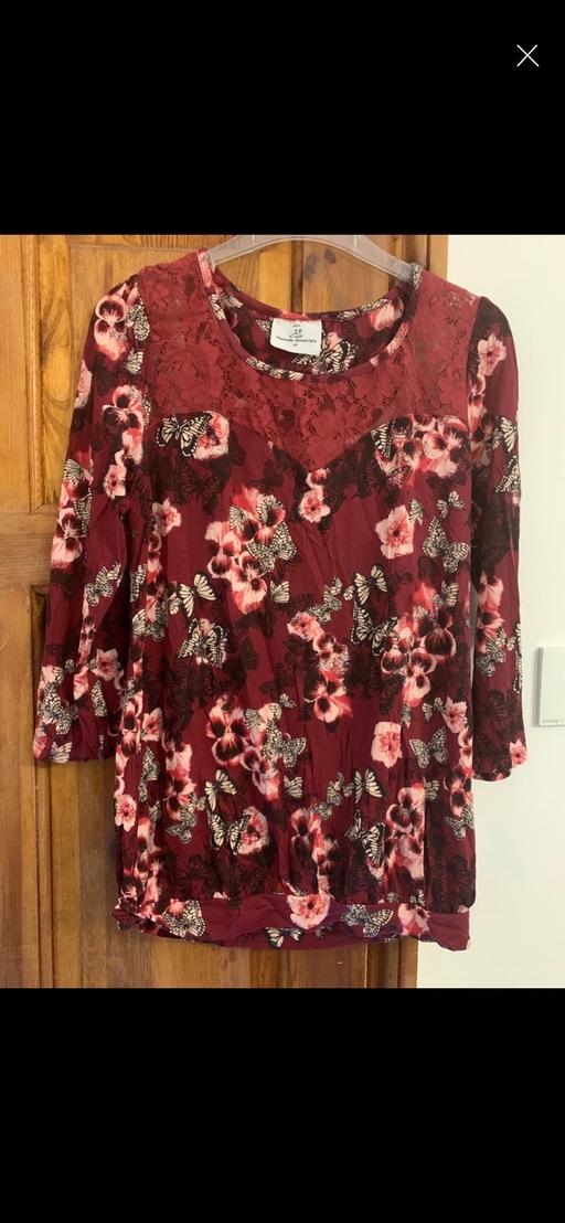 Buy & Sell Goldthorn Park Wolverhampton - Photos for Butterfly Lace Top- Size 10