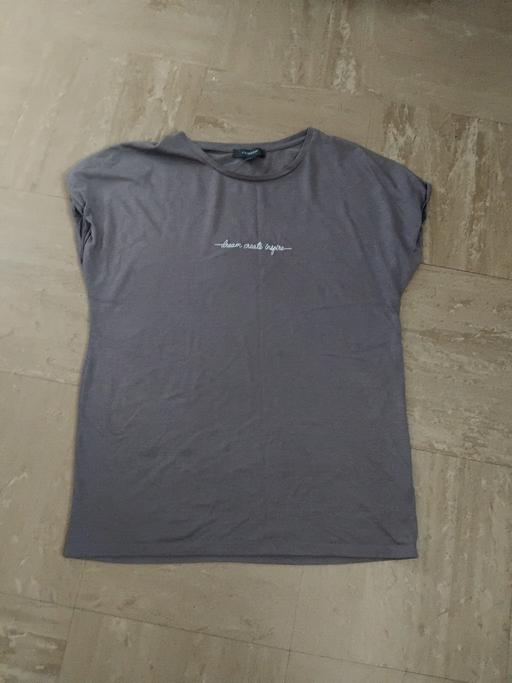 Buy & Sell Stow Heath Wolverhampton - Photos for Tishirt 12/14.