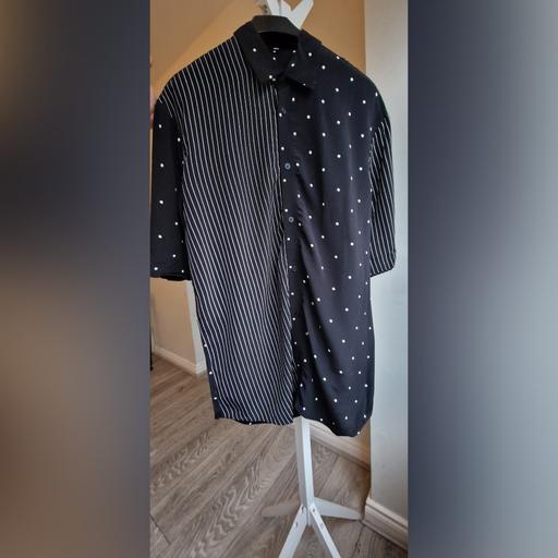 Buy & Sell Isleworth Hounslow - Photos for Alexander McQueen Designer Black silk shirt
