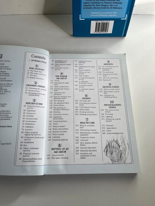 Buy & Sell Derry Downs South East London - Photos for Aquarium fish keeping books