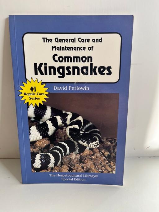 Buy & Sell Derry Downs South East London - Photos for Common kingsnake book