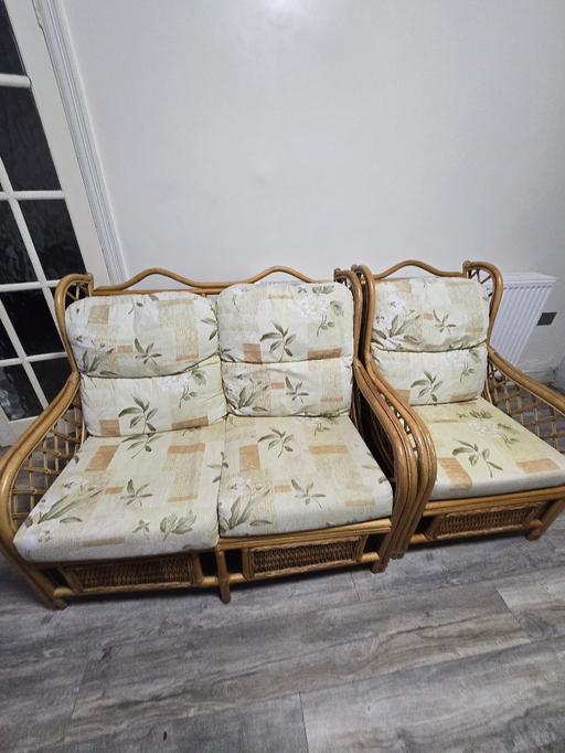 Buy & Sell Shirley Solihull - Photos for Conservatory Sofas