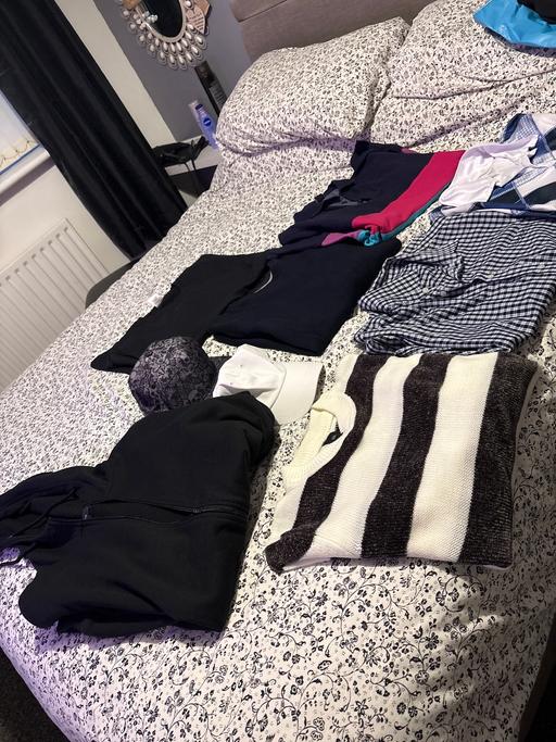 Buy & Sell Woodsetton Dudley - Photos for Small bundle of men’s clothing
