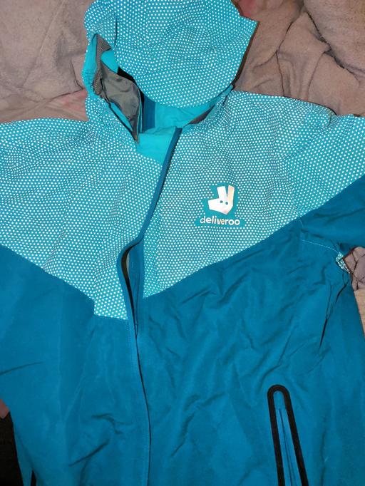 Buy & Sell Dagenham Barking and Dagenham - Photos for Large Deliveroo Jacket