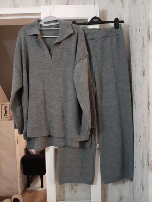 Buy & Sell Hornchurch Havering - Photos for grey knitted suit one size
