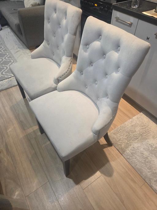 Buy & Sell Walworth South East London - Photos for 2 Velvet Belgravia Dinning Chairs