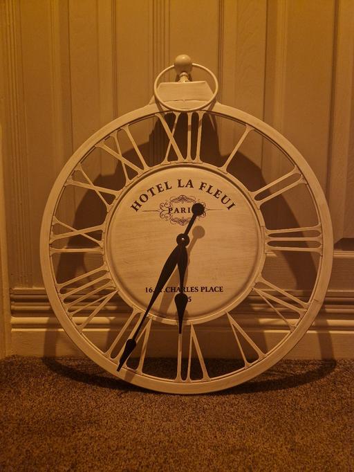 Buy & Sell Scholes Rotherham - Photos for Large clock