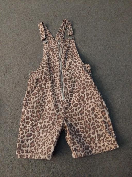 Buy & Sell Selly Oak Birmingham - Photos for Shorts dungaree set