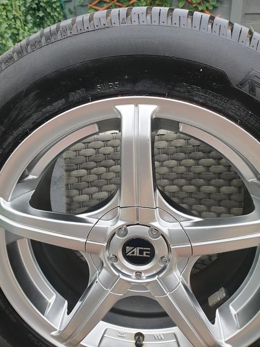 Vehicles New Moston Manchester - Photos for 4 ACE wheels &tyres 205/55/15 mint condition