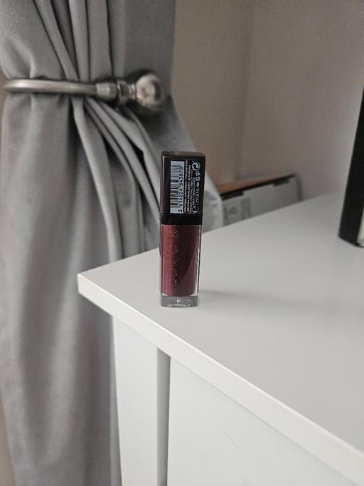 Buy & Sell Newton Doncaster - Photos for Bourjois lips..25 berry chic colour.