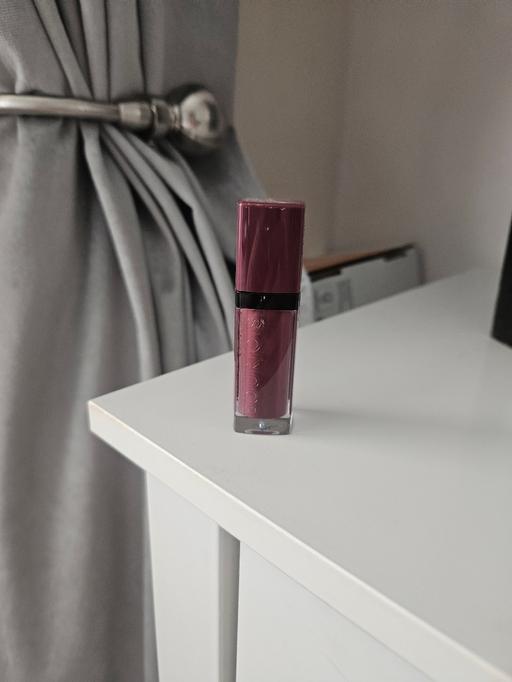 Buy & Sell Newton Doncaster - Photos for Bourjois lips..37 purple coloured..like new.