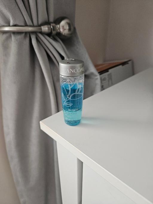 Buy & Sell Newton Doncaster - Photos for Lancome eye cleanser 30ml..some used.