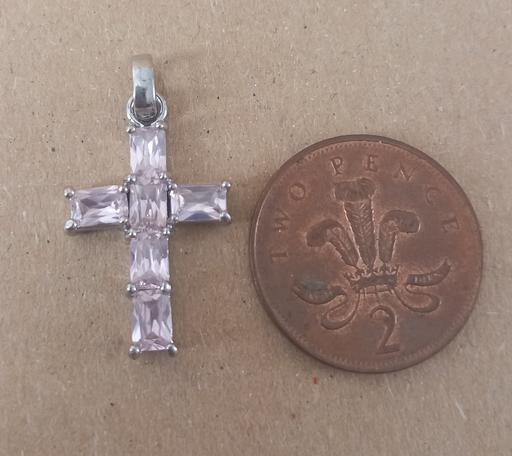 Buy & Sell Thatto Heath Saint Helens - Photos for pink gemstone cross pendant