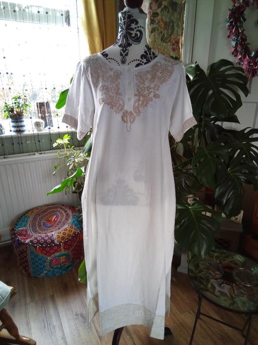 Buy & Sell Wetwang East Riding of Yorkshire - Photos for White Indian Kurta XL bnwt