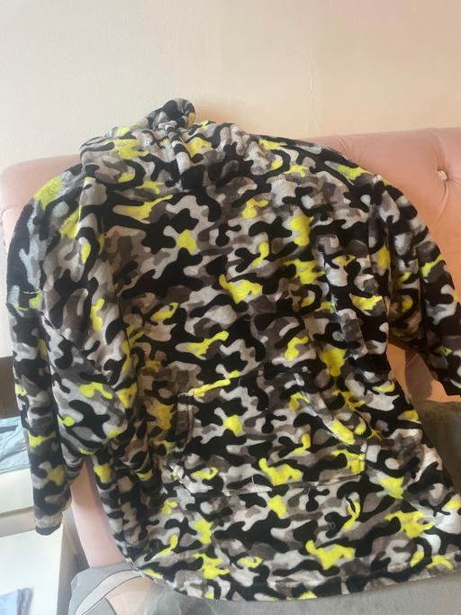 Buy & Sell Shepherd`s Bush West London - Photos for Snuggle hoodie