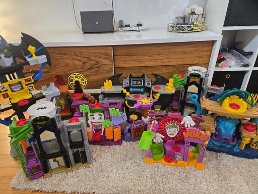 Buy & Sell Belvedere Bexley - Photos for batman collection