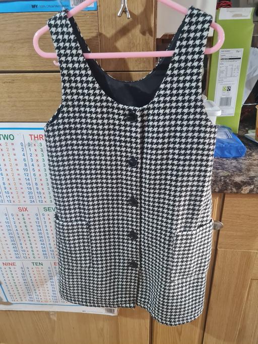 Buy & Sell Chelmsley Wood Solihull - Photos for girls black and white f&f dress