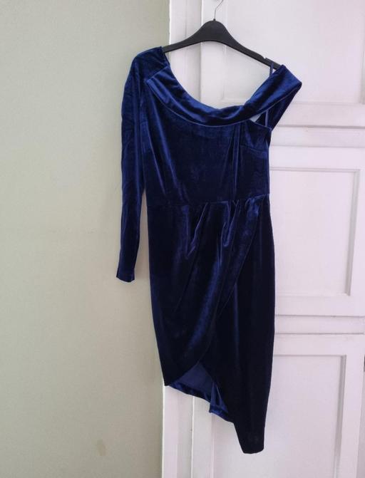 Buy & Sell Wallbrook Dudley - Photos for velvet dress