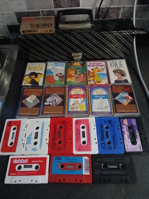 Buy & Sell Woodsetton Dudley - Photos for collection of cassette tapes and case