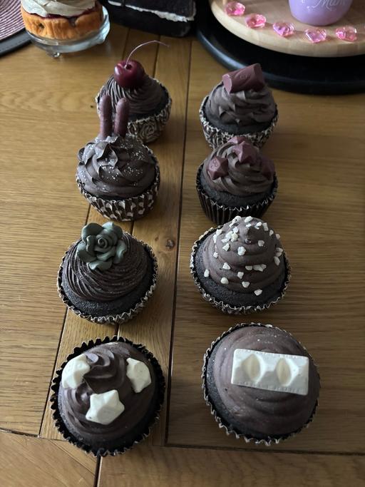 Buy & Sell Golds Hill Sandwell - Photos for Artificial cupcakes